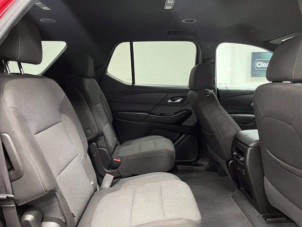 Used 2023 Chevrolet Traverse LT AWD/4WD image 52