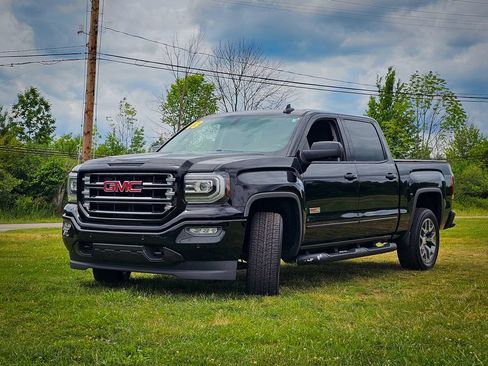 Used 2018 GMC Sierra 1500 SLT AWD/4WD image 8