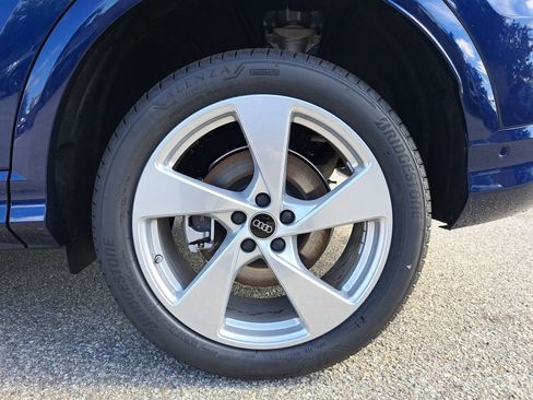 New 2025 Audi Q5 Premium Plus image 37