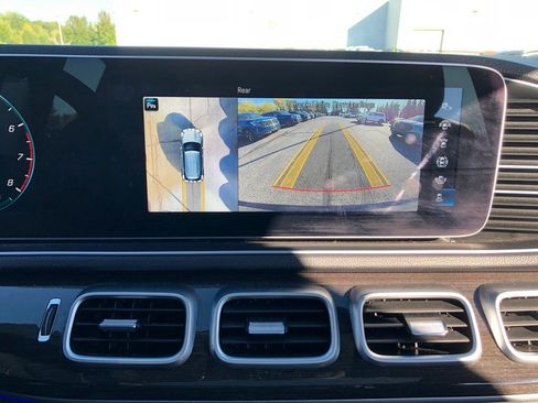 Used 2023 Mercedes-Benz GLE 450 4MATIC image 29