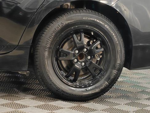 Used 2012 Toyota Prius Two image 34