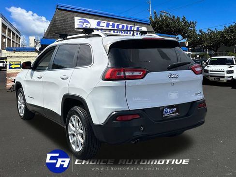 Used 2018 Jeep Cherokee Latitude Plus FWD image 5