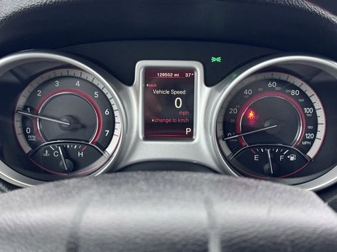 Used 2017 Dodge Journey SE image 11