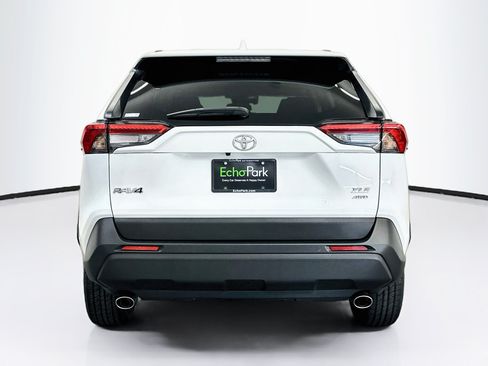 Used 2024 Toyota RAV4 XLE w/ Convenience Package AWD/4WD image 7