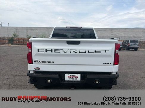 Used 2021 Chevrolet Silverado 1500 RST AWD/4WD image 6