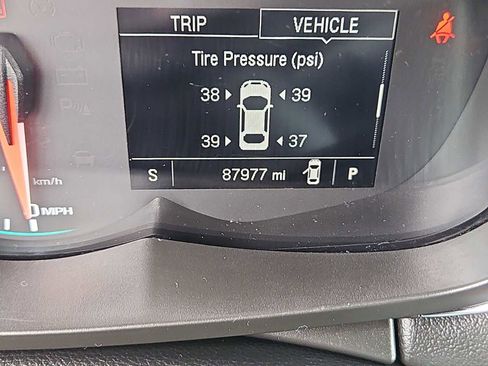 Used 2017 Chevrolet Trax LS AWD/4WD image 13