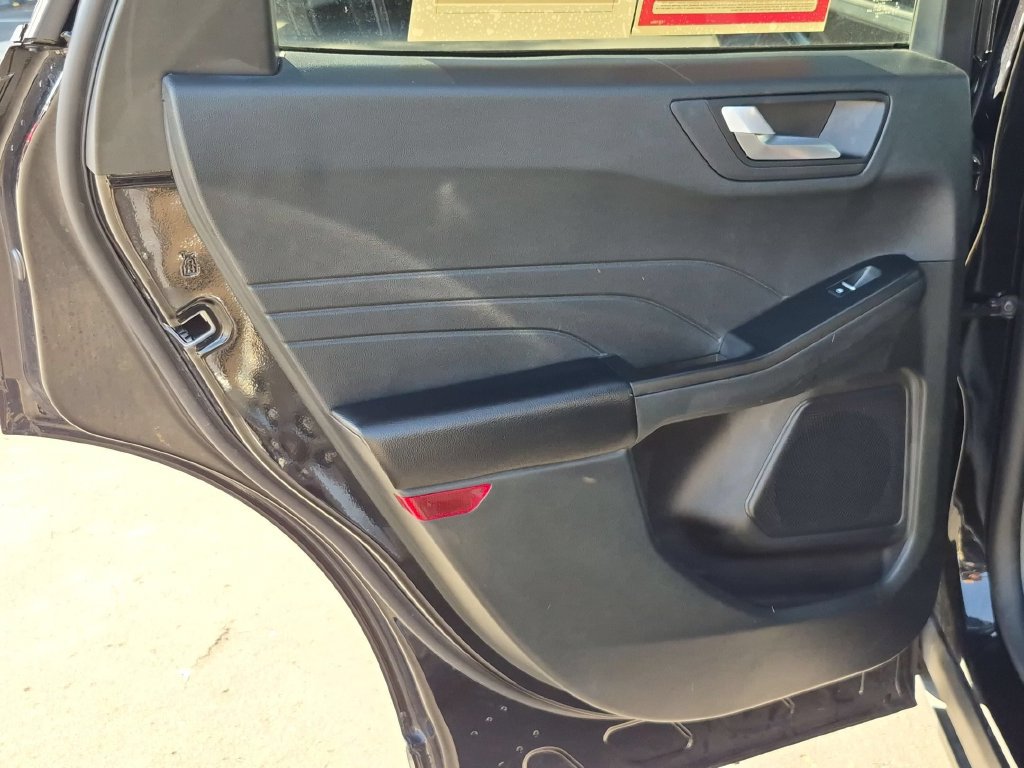 Used 2025 Ford Escape ST-Line AWD/4WD image 27