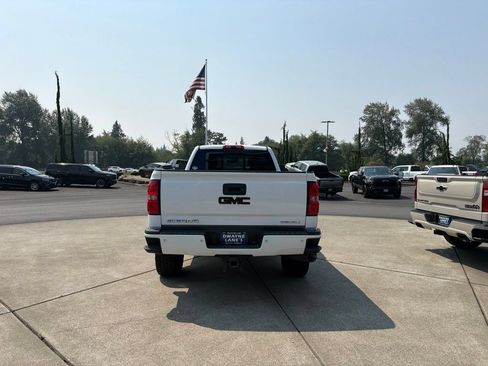 Used 2015 GMC Sierra 3500 Denali w/ Duramax Plus Package AWD/4WD image 4