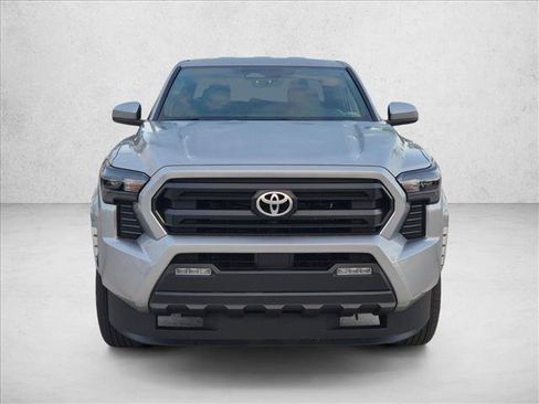 Used 2025 Toyota Tacoma SR5 RWD image 2