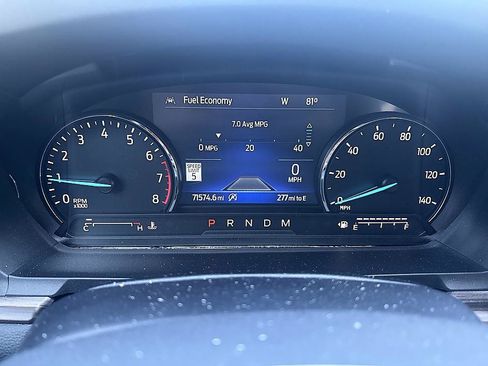 Used 2021 Ford Explorer Limited w/ Equipment Group 301A AWD/4WD image 14