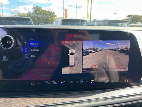 New 2026 Chevrolet Tahoe Premier image 23