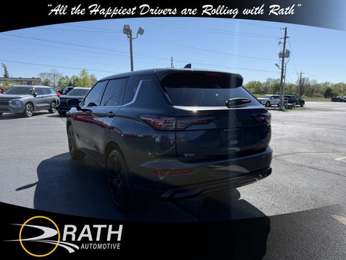 New 2026 Mitsubishi Outlander LE image 7