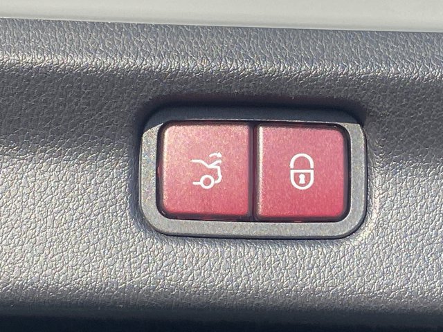Certified 2023 Mercedes-Benz EQE AMG 4MATIC Sedan image 7