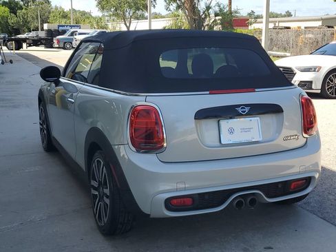 Used 2019 MINI Cooper S FWD image 7