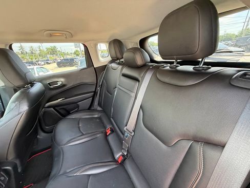 Used 2019 Jeep Compass Limited AWD/4WD image 24