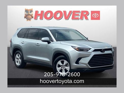 Used 2025 Toyota Grand Highlander FWD image 1