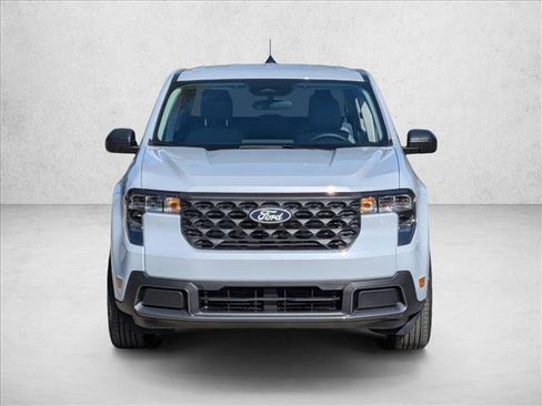 New 2025 Ford Maverick XLT image 6