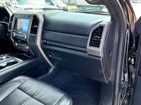 Certified 2020 Ford Expedition XLT w/ Equipment Group 202A image 15
