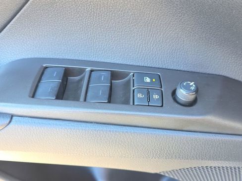 Used 2024 Toyota Camry SE FWD image 24