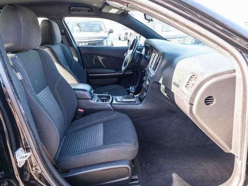 Used 2023 Dodge Charger SXT RWD image 17