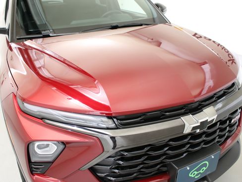 Certified 2025 Chevrolet TrailBlazer RS w/ Convenience Package AWD/4WD image 12