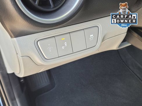 Used 2023 Kia Forte LXS w/ LXS Technology Package FWD image 17