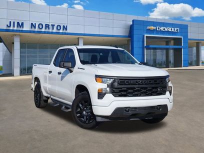 Used 2025 Chevrolet Silverado 1500 Custom w/ LPO, Dark Essentials Package