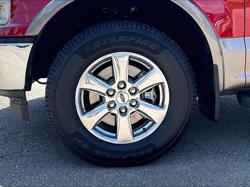Used 2018 Ford F150 Lariat w/ Equipment Group 502A Luxury AWD/4WD image 8