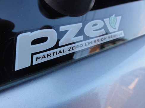 Used 2014 Subaru Impreza 2.0i Sport Premium AWD/4WD image 23