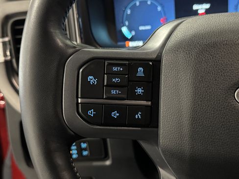 Used 2023 Ford F350 Lariat w/ Lariat Ultimate Package image 30