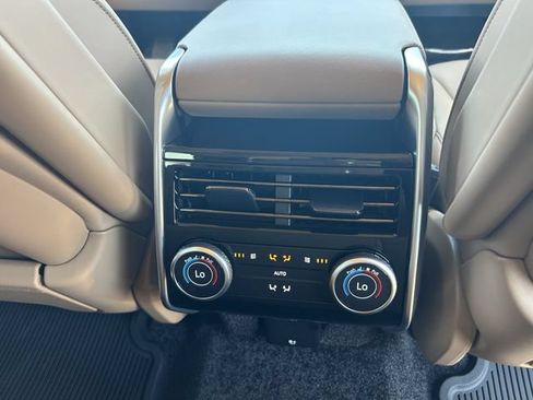 New 2026 Land Rover Range Rover Autobiography AWD/4WD image 14