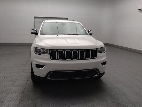 Used 2018 Jeep Grand Cherokee Limited AWD/4WD image 14