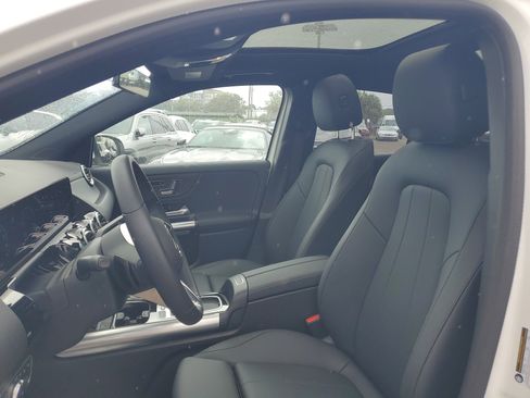 Used 2025 Mercedes-Benz GLA 250 GLA 250 image 21