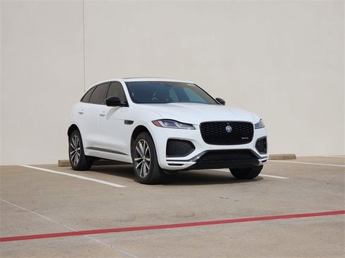 Used 2025 Jaguar F-PACE R-Dynamic S image 3