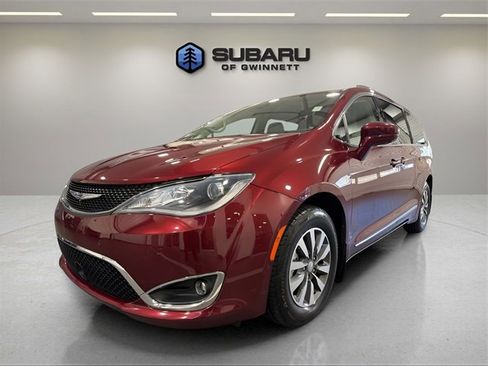 Used 2020 Chrysler Pacifica Touring-L Plus w/ Advanced Safetytec Group image 1