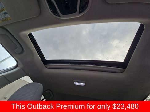 Used 2023 Subaru Outback Premium image 37