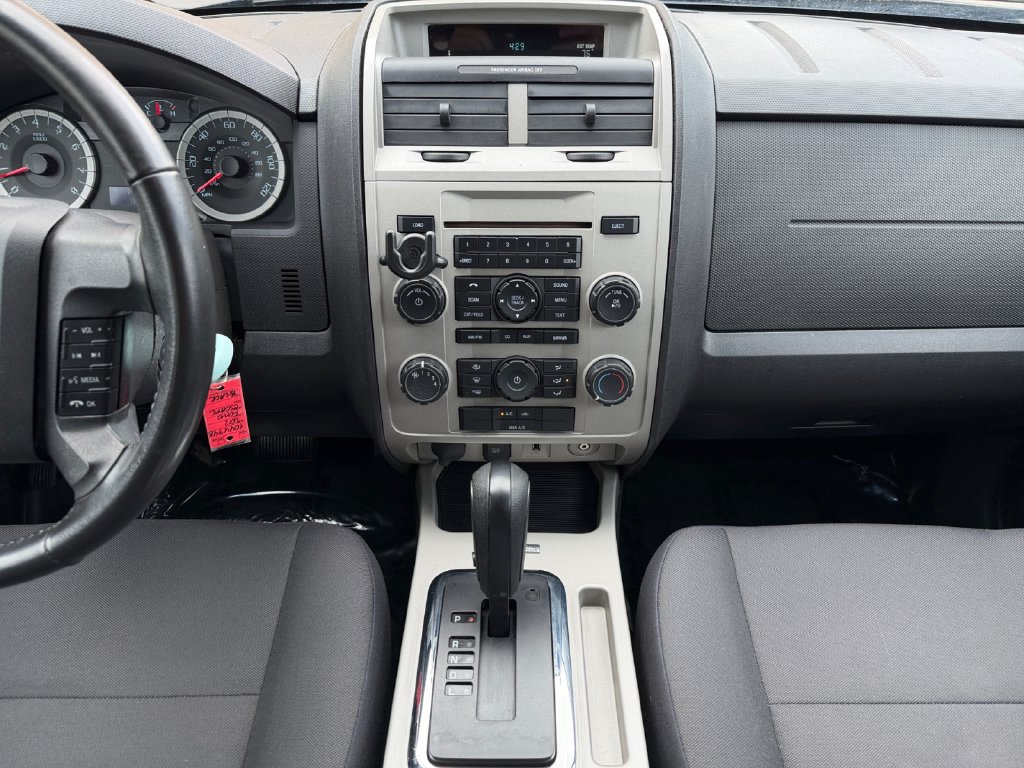 Used 2012 Ford Escape XLT FWD image 24
