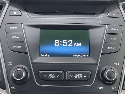 Used 2016 Hyundai Santa Fe SE FWD image 20