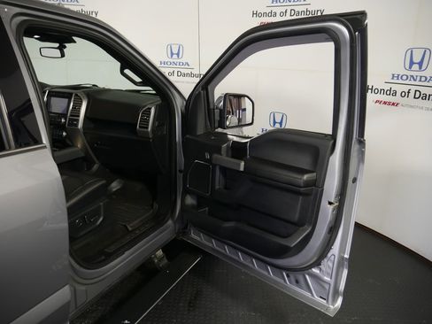 Used 2020 Ford F150 Platinum w/ Equipment Group 701A Luxury image 6