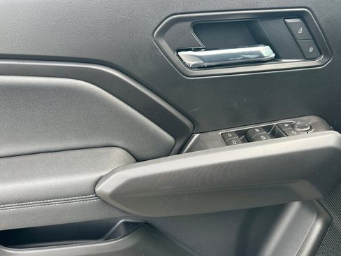 New 2026 Chevrolet Colorado LT RWD image 11