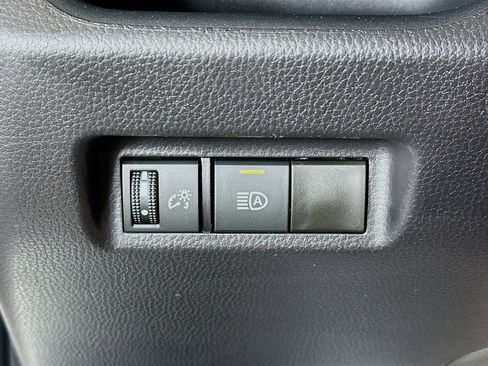 Used 2025 Toyota RAV4 LE image 17