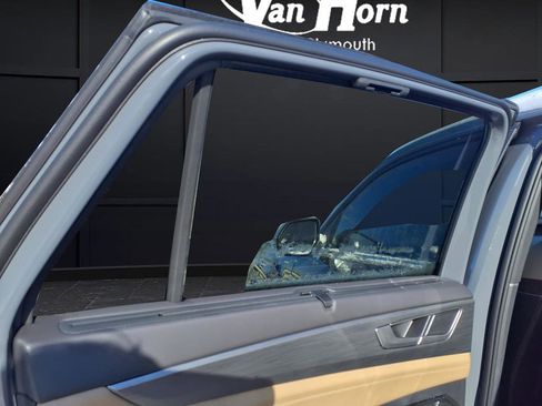 New 2026 Volkswagen Atlas Cross Sport SE image 51