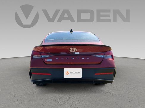New 2025 Hyundai Elantra Sport image 20