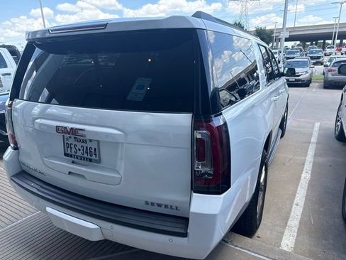 Used 2017 GMC Yukon XL SLT w/ Open Road Package RWD image 4
