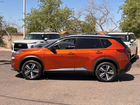 Used 2021 Nissan Rogue SL FWD image 3