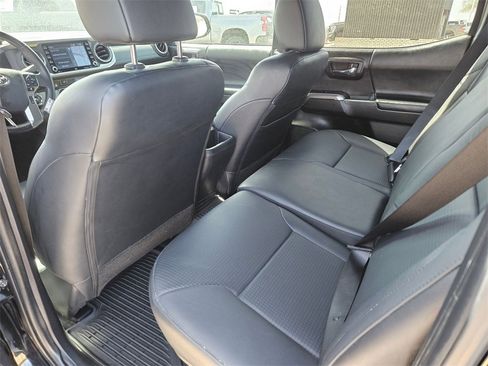 Used 2023 Toyota Tacoma Limited image 12