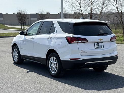 Used 2022 Chevrolet Equinox LT w/ LPO, Floor Liner Package FWD image 26