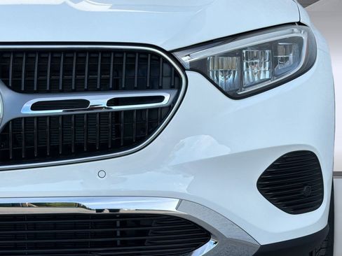 New 2026 Mercedes-Benz GLC 300 image 10