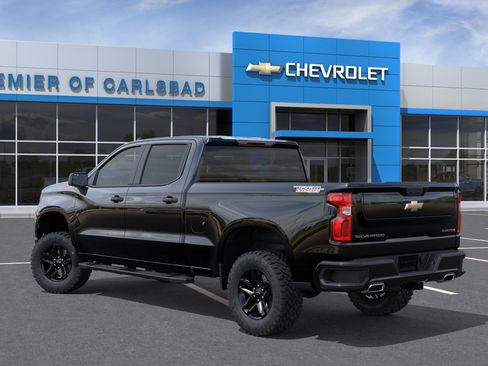 New 2026 Chevrolet Silverado 1500 Custom Trail Boss AWD/4WD image 3