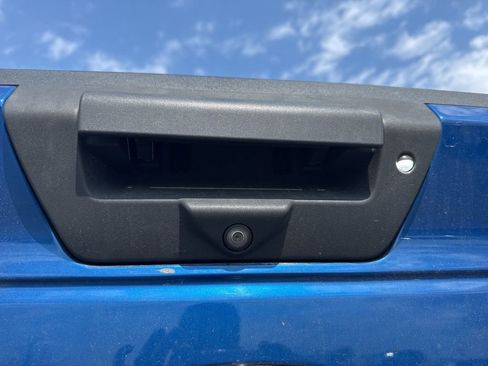 Used 2018 Ford F150 XL w/ Equipment Group 101A Mid AWD/4WD image 12